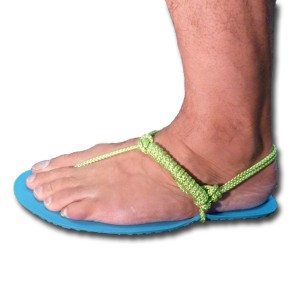Barefoot running sandals tying - Xero Shoes